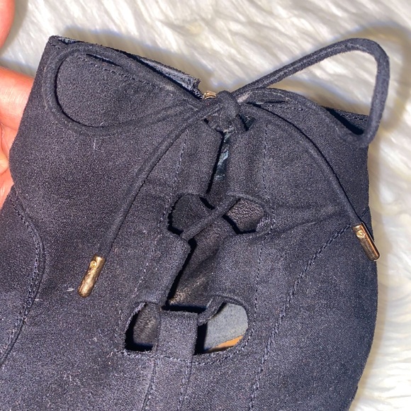 Cute BAMBOO Black ankle boots! 🖤 - Picture 2 of 7